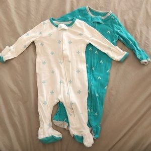 Bundle of 2 Cloud Island Pajamas